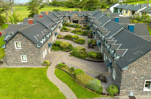 Photo 23 - Dingle Courtyard Cottages 3 Bed Sleeps 6