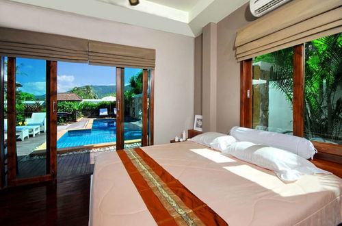 Photo 3 - 4 Bedroomed Villa In Chaweng P1 SDV193 - By Samui Dream Villas