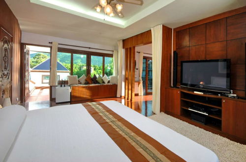 Photo 7 - 4 Bedroomed Villa In Chaweng P1 SDV193 - By Samui Dream Villas