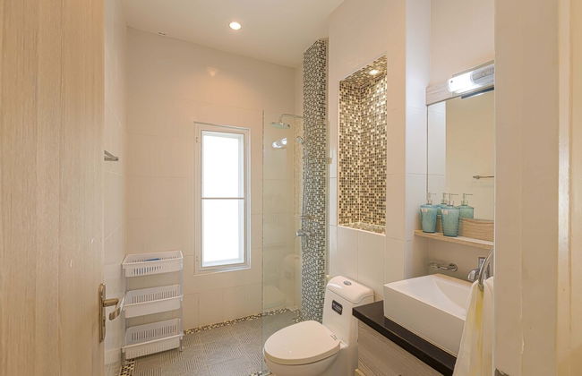 Cozy 3 Bedroom Pool Villa L70 - Photo 38