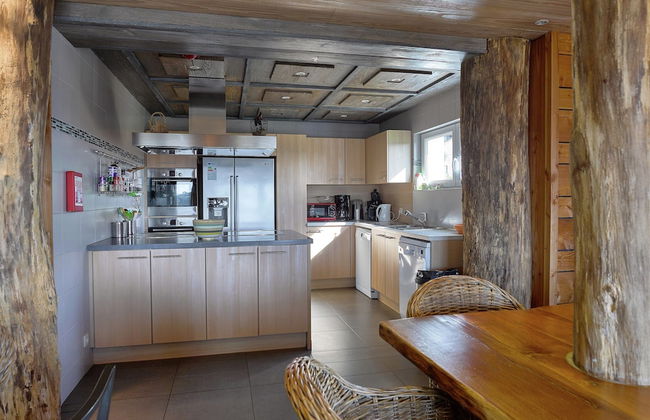 Luxurious Holiday Home in Stoumont With Pool & Bar - Foto 12
