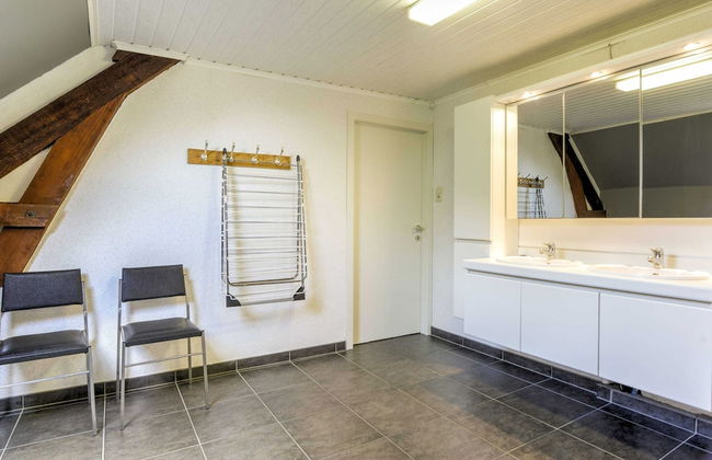 Vacation Home in Vleteren Near Nature Park - Photo 16