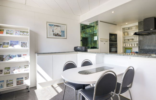 Vacation Home in Vleteren Near Nature Park - Photo 19