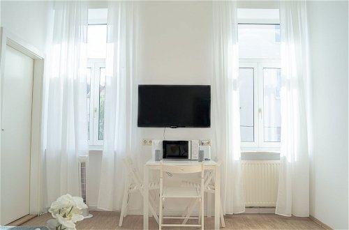 Photo 11 - Shared Modern Apartment Schönbrunn - Budget Chic Room