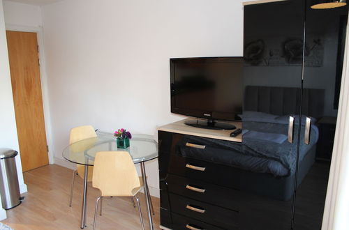 Foto 3 - Empire Serviced Apartments