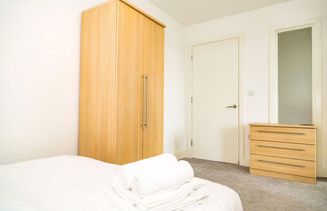 Kent Street - Apt 4 - Photo 9