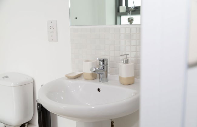 Kent Street - Apt 4 - Photo 36
