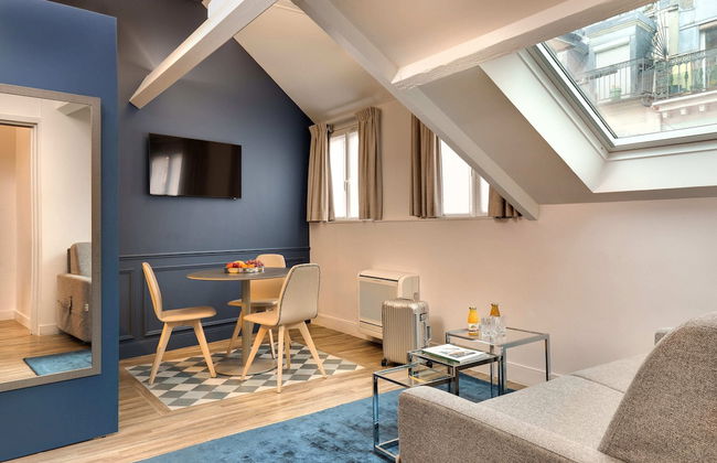 Serotel Suites - Photo 18