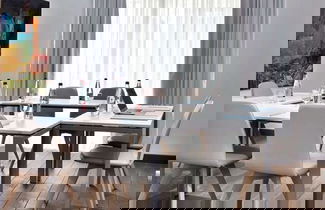 Foto 47 - Serotel Suites