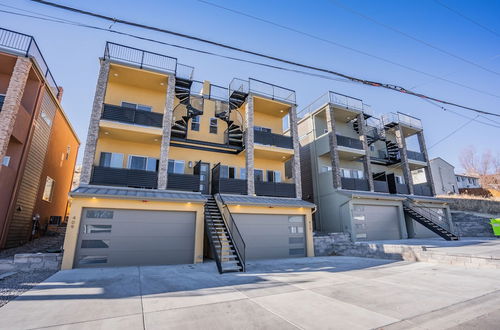 Photo 43 - Downtown Skyline Rooftop Patio Modern Townhome