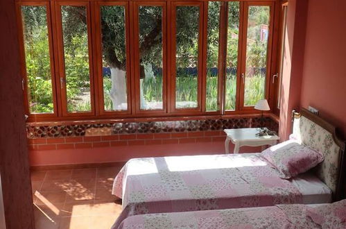 Photo 2 - Lovely 4-bed Cottage Near Pedrogao Grande