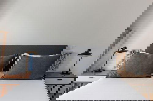 Foto 5 - Lis001 · Mid-century Inspired Apartment With River Views