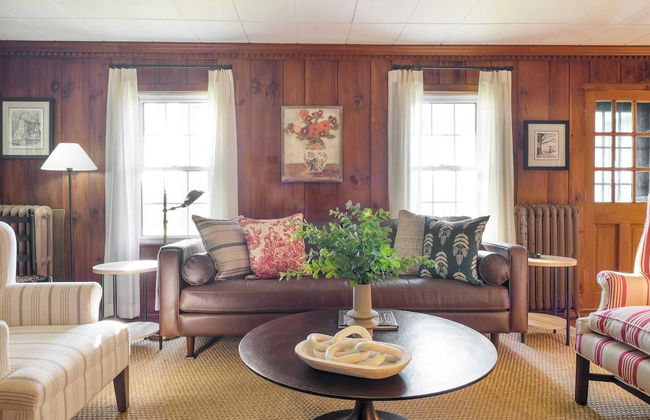 Whitney by Avantstay Private Berkshires Estate - Photo 9