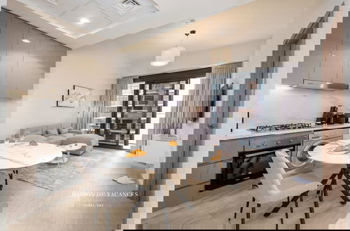 Foto 9 - Spacious 1 Bedroom Near Downtown and Dubai Mall