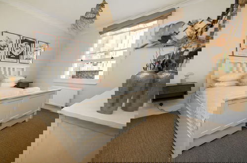 Photo 3 - Waterloo Apartment