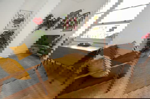 Photo 1 - Waterloo Apartment
