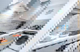 Photo 8 - The Lowry One-bedroom Apartment by Belvilla