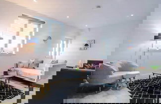 Photo 15 - The Lowry One-bedroom Apartment by Belvilla