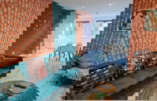 Photo 13 - The Lowry One-bedroom Apartment by Belvilla