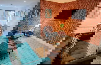 Photo 9 - The Lowry One-bedroom Apartment by Belvilla