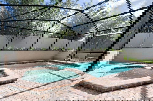 Foto 46 - Saltwater Pool Private Pool Luxury Home! 6 Bedroom Home by RedAwning