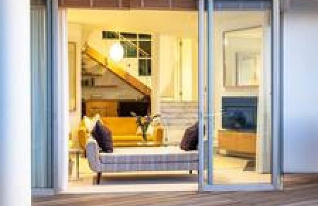 Immaculate Camps Bay Villa w Jacuzzi Views Pool Villa Grenache - Foto 48