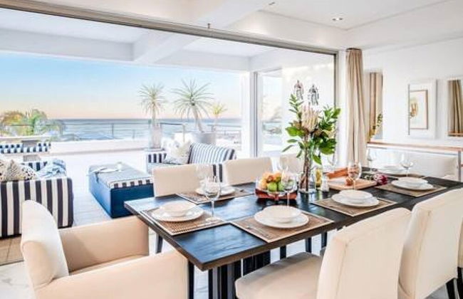 Immaculate Camps Bay Villa w Jacuzzi Views Pool Villa Grenache - Foto 28