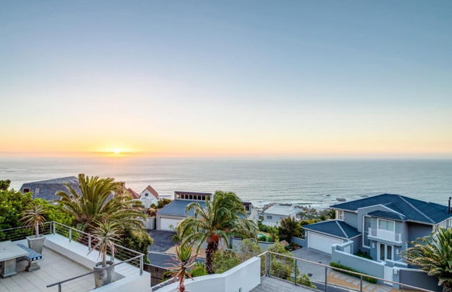 Immaculate Camps Bay Villa w Jacuzzi Views Pool Villa Grenache - Foto 23