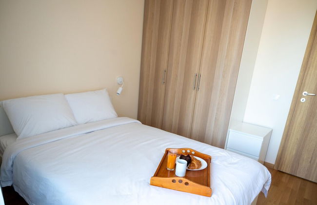 Spacious 1bdr Apartment in City Centre With Balcony - Photo 5