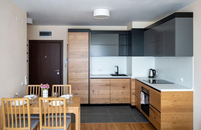 Spacious 1bdr Apartment in City Centre With Balcony - Photo 9