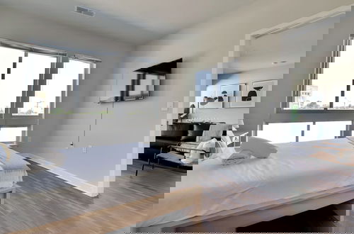 Photo 12 - Spacious Apartment in Alexandria