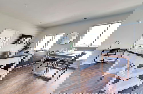 Photo 22 - Spacious Apartment in Alexandria