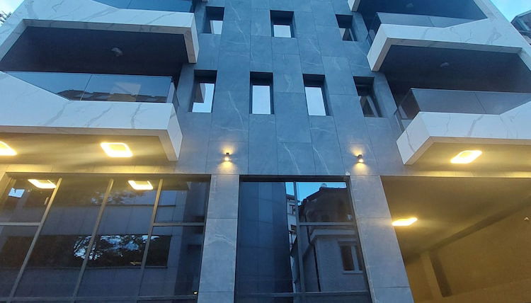 Foto 1 - Executive Suites by Modern Living