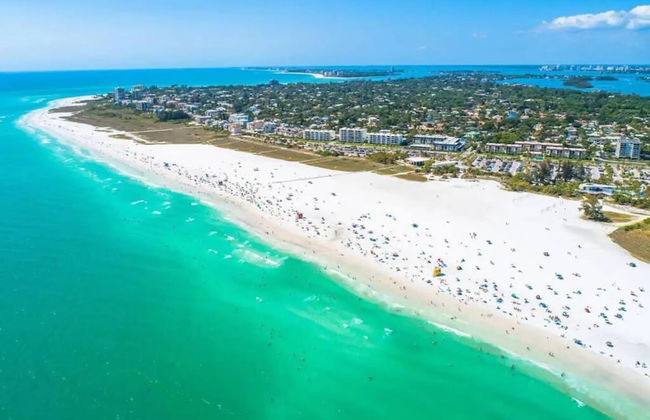 Coastal Paradise Condo Steps To Crescent Beach - Foto 18