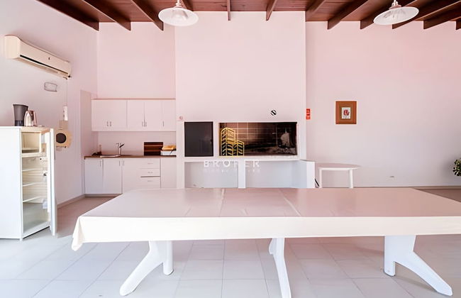 Oceana Suites Palm Beach - Photo 27