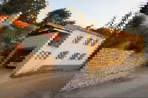 Photo 11 - Sarakinatika House