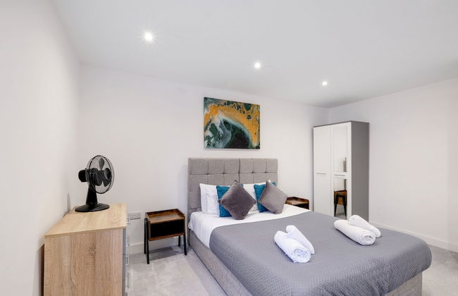 Modern 1 Bedroom Apartment - Camberley - Foto 14