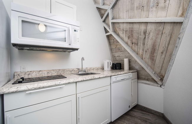 Studio 01 - Lake Sumner - Photo 9