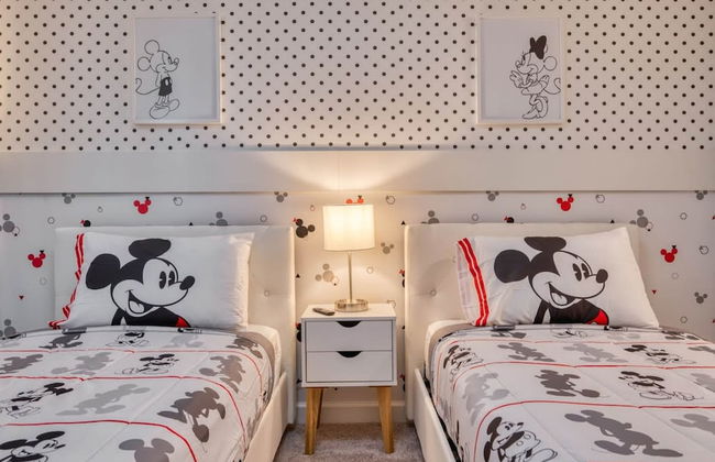 Luxury Home in the Best Location - Foto 33