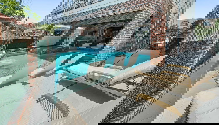 Foto 1 - Summer Wind 7 Bedroom Home by RedAwning