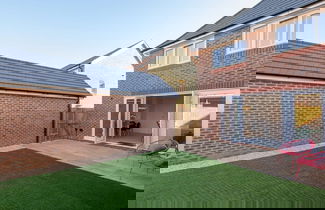 Foto 2 - Charming Modern City Escape Garden Parking