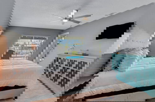Foto 4 - 5240 SW 2nd PL