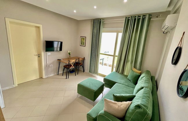 Belle Vue Apartments - Photo 7