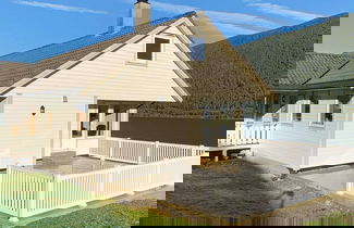 Foto 1 - 12 Person Holiday Home in Alfoten