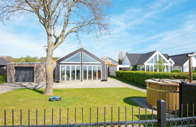 8 Person Holiday Home in Odder - Foto 1