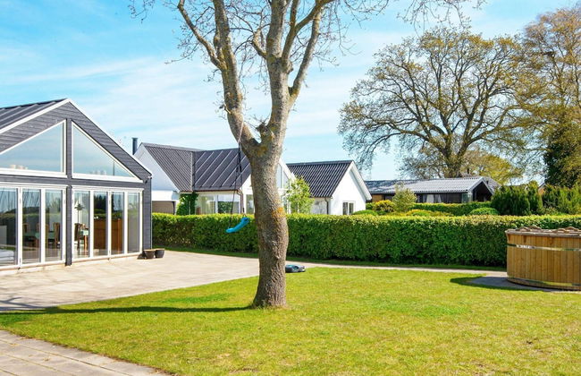8 Person Holiday Home in Odder - Foto 32