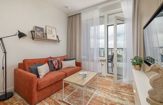 Bel Mare Apartment w/ Balcony by Renters - Foto 11