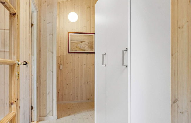 8 Person Holiday Home in Jerup - Foto 17