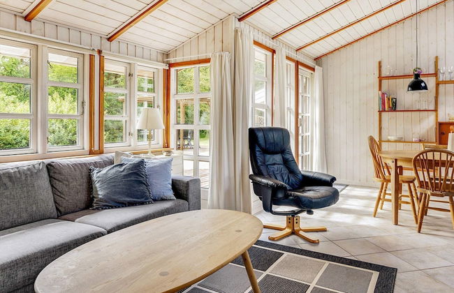 8 Person Holiday Home in Jerup - Foto 7