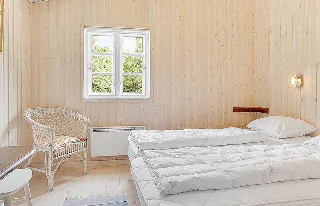 8 Person Holiday Home in Jerup - Foto 2